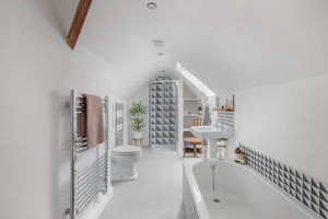 Photo 22- click for photo gallery